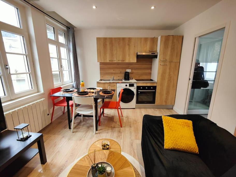La Feline - Duplex - Vieux Valenciennes - Familial Lägenhet Exteriör bild